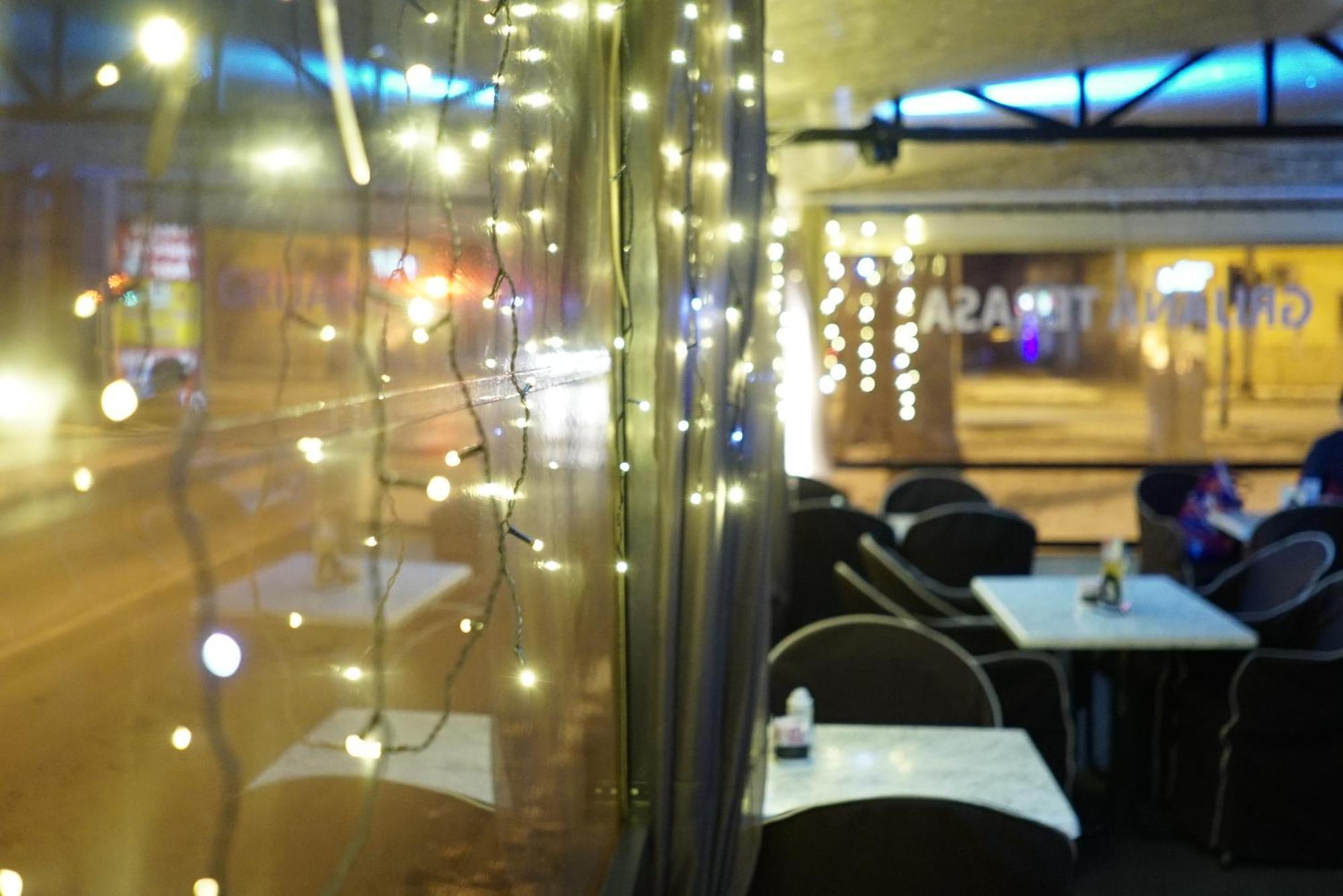 Domin Osijek Hotel Bagian luar foto