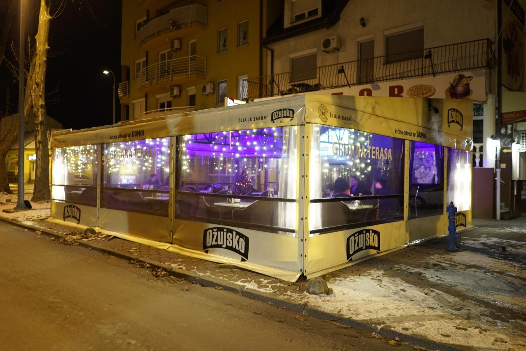 Domin Osijek Hotel Bagian luar foto